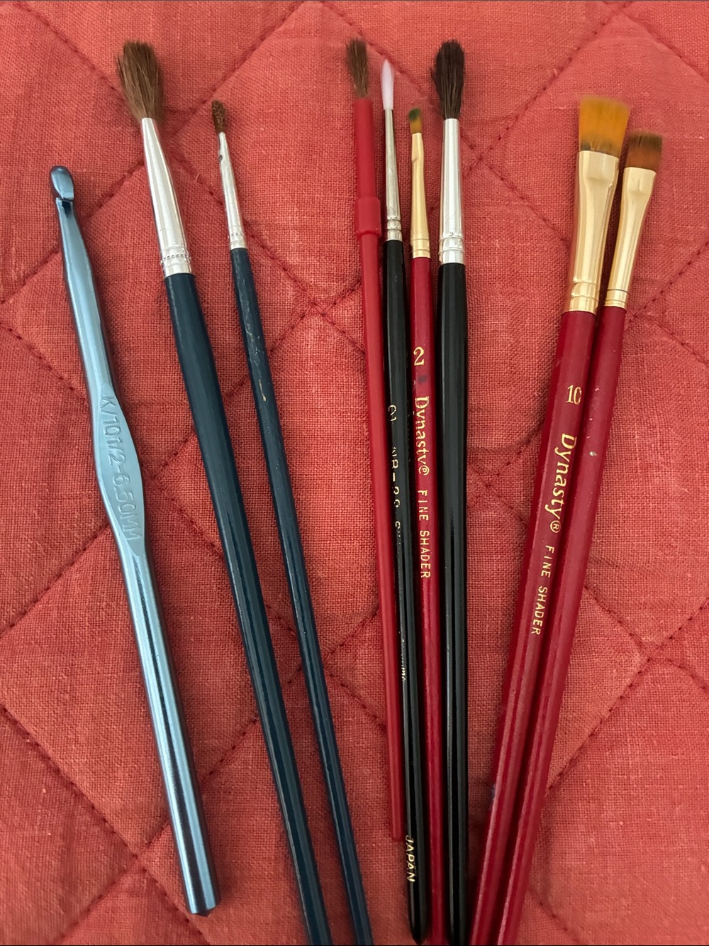 Crafting Tools - water pens, paint brushes, color box tool - Picture 3 of 4